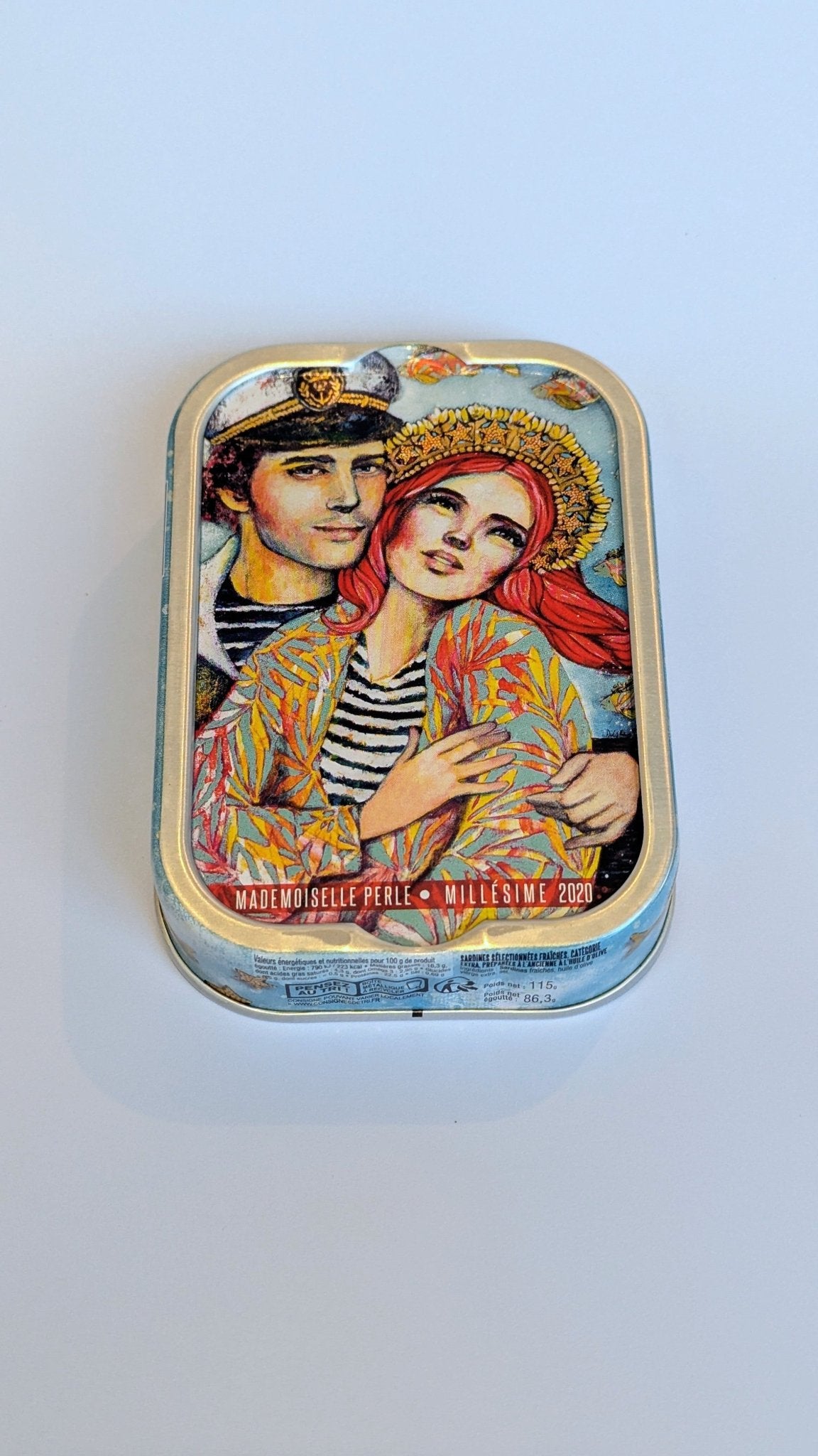 La Perle des Dieux, Sardines Milésimées 2020 Delphine Cossais - VIZmarkt