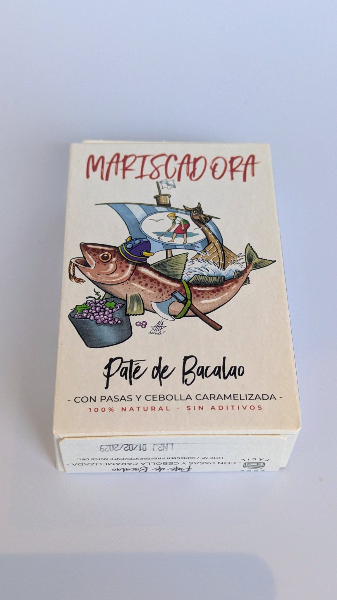 Mariscadora paté van kabeljauw met gekarameliseerde ui en rozijnen - VIZmarkt