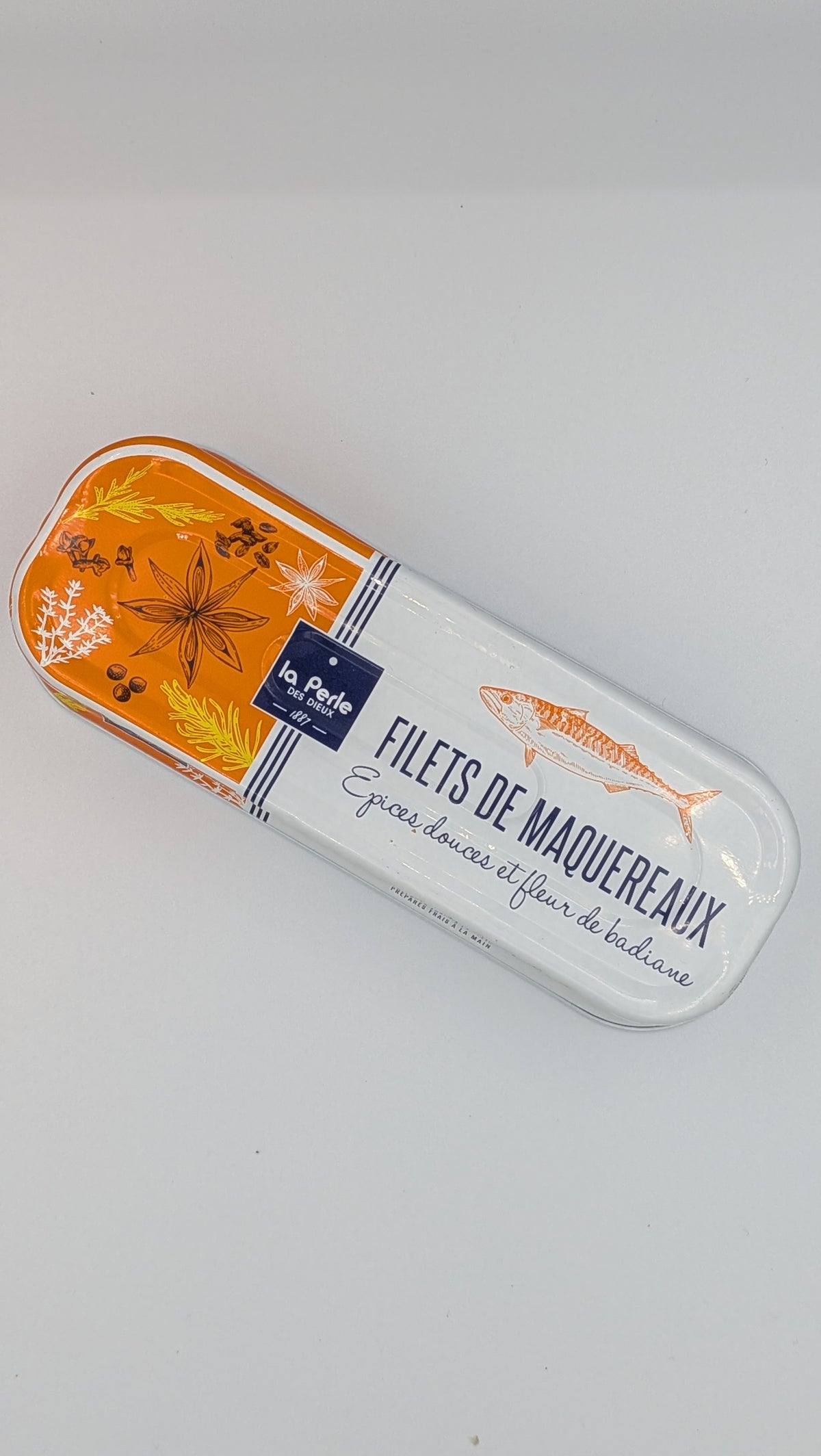 La Perle des Dieux makreel filets met zoete specerijen en steranijs